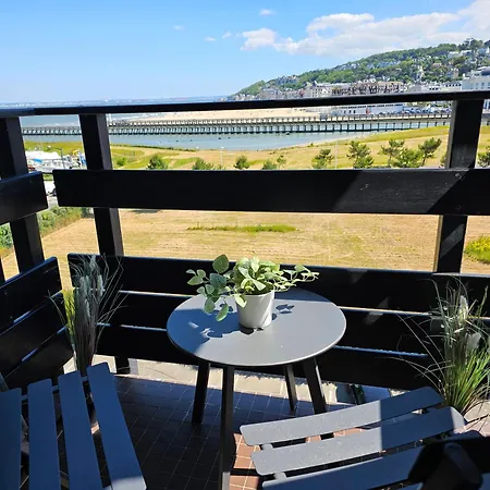 Ocea Marina Appartement Vue Mer Refait A Neuf Avec Parking Privatif Deauville Exterior photo
