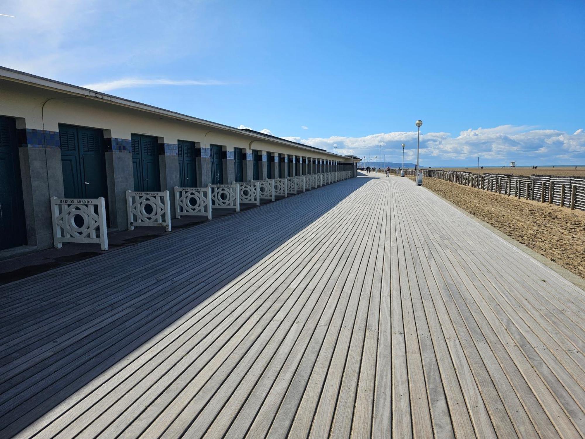 Ocea Marina Vue Refait A Neuf Avec Parking Privatif Apartment Deauville